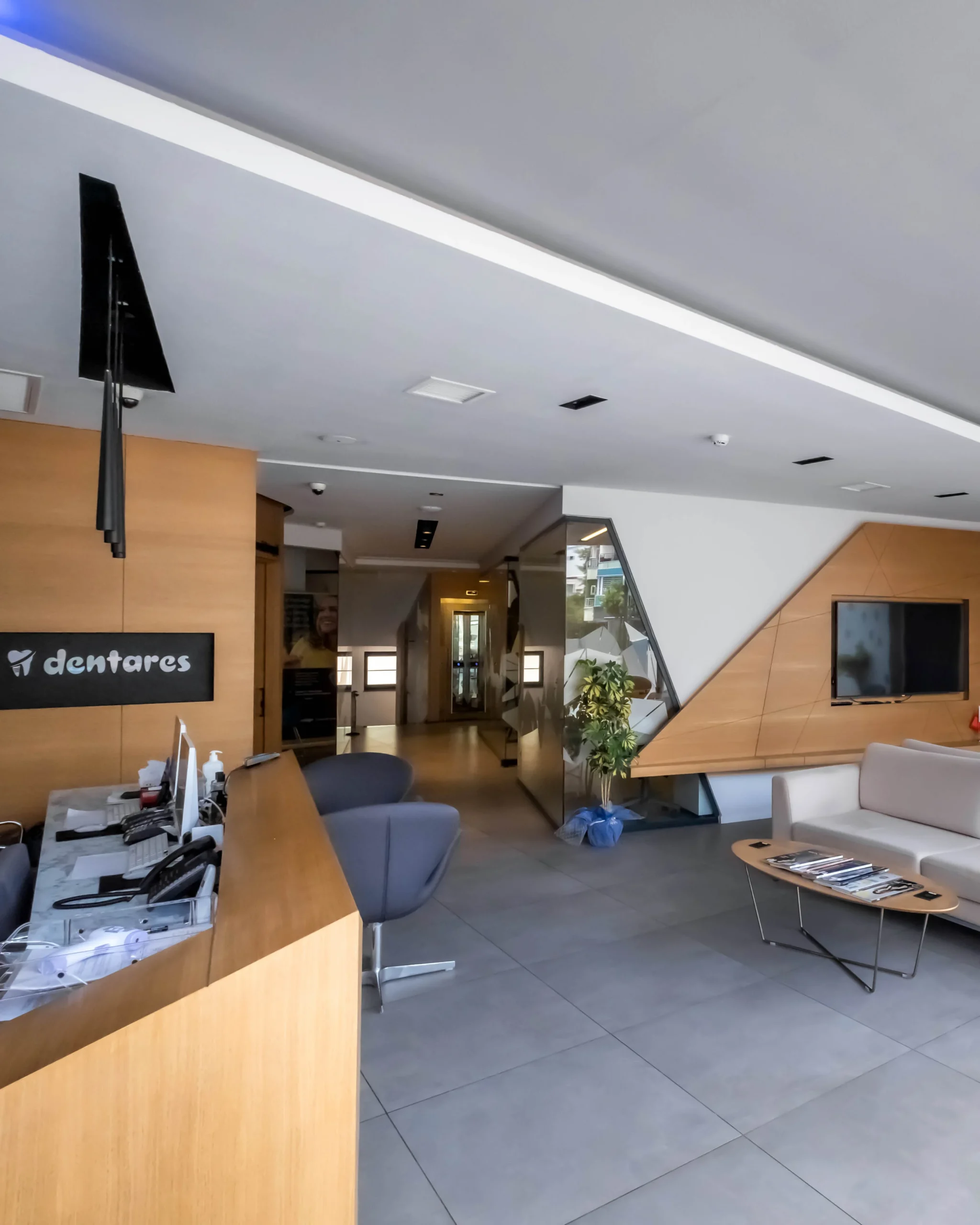 Dentares Smile Clinic